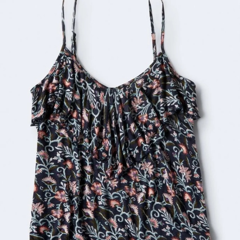 Aeropostale Floral Ruffle Cami Size Small